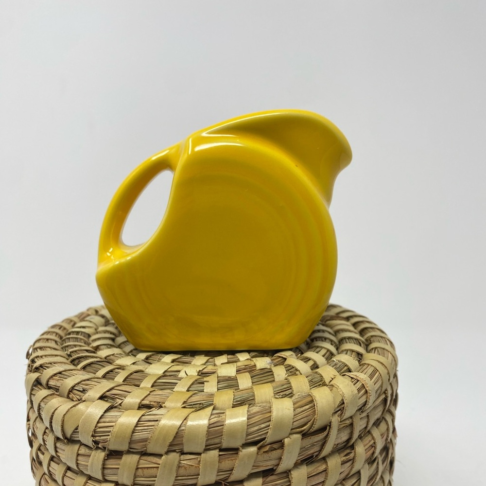 Fiesta Mini Disc Pitcher Daffodil